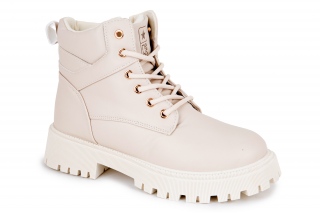 NEWS Moteriški aulinukai su raišteliais. 