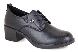 FERMANI Moteriški bateliai su raišteliais. 