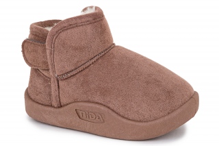 APAWWA UGG. 