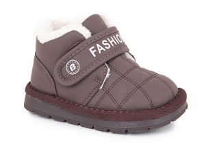 BESSKY UGG. 